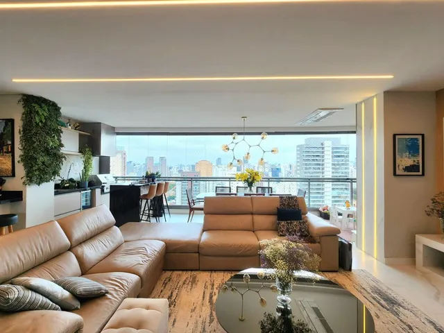 Imagem 14: Apartamento para Venda em Itaim Bibi com 2 Quartos, Sendo 2 Suítes, 134M²