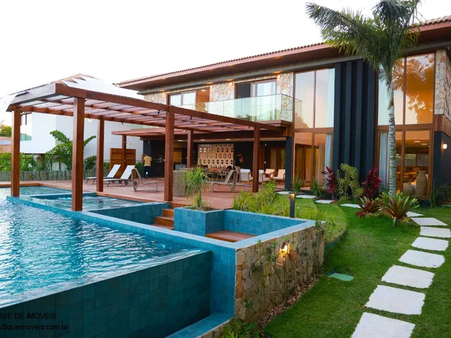 Imagem: Casa de luxo em condomínio à venda na