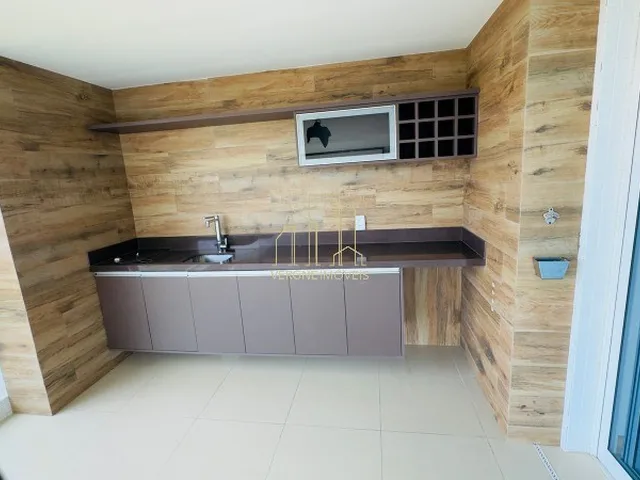 Imagem 2: Apartamento para Locação em Patamares com 3 Suítes 2 Salas 5 Banheiros 3 Vagas 155m²
