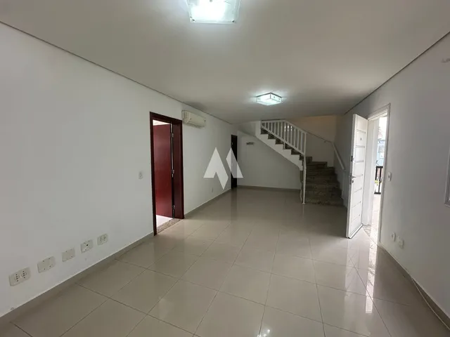 Imagem 9: Casa em Condomínio 4 Dormitórios para Locação Condomínio Vila de Lotus com
