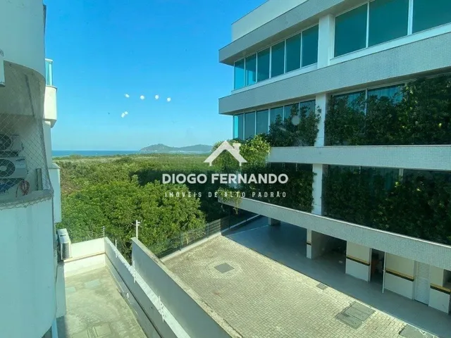 Imagem: O apartamento possui 4 Dormitórios, 1 Suíte, 2 Banheiros