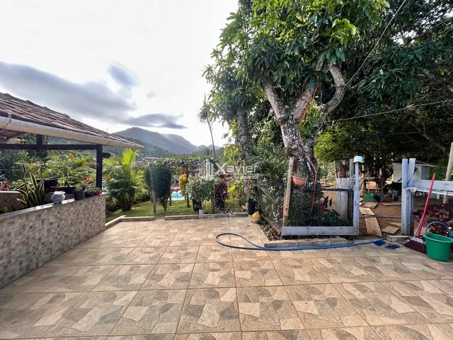 Imagem 2: Chácara com Piscina e Espaço Gourmet à Venda em Guarapari/ES - 1.500 m² a 8 km da