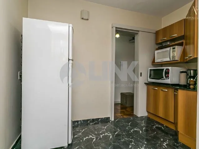 Imagem 16: Apartamento à venda em Porto Alegre-RS, Vila Ipiranga: 2 quartos, 1 suíte, 2 salas, 2