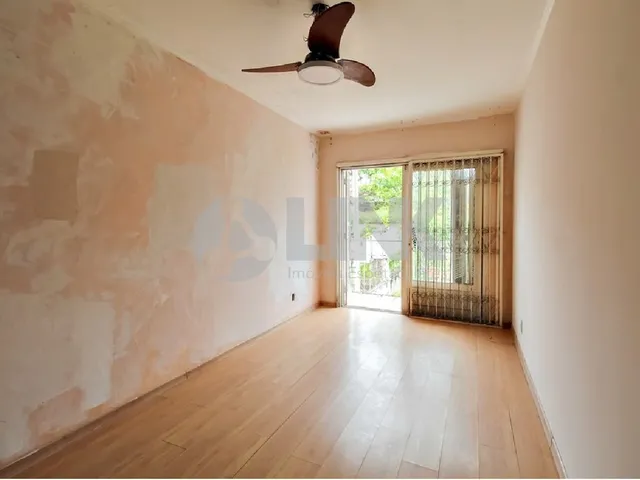 Imagem 16: Casa à venda em Porto Alegre-RS, bairro Glória: 4 quartos, 1 suíte, 2 salas, 3