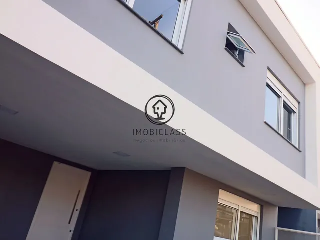Imagem: Casa à venda no bairro Alto Petrópolis