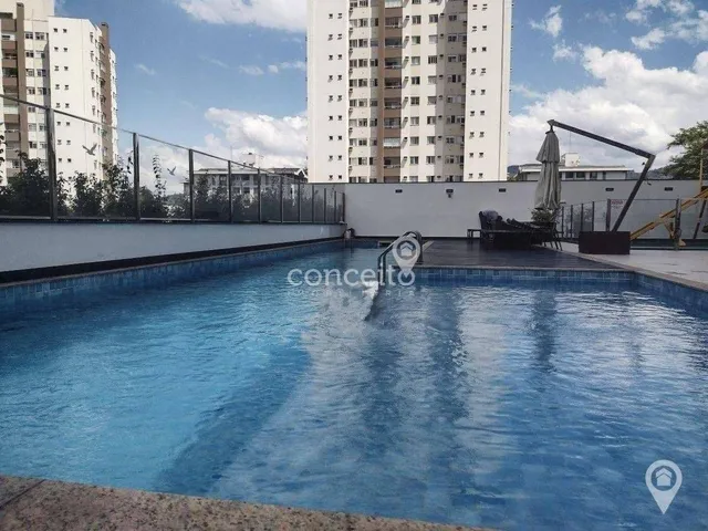 Imagem: O apartamento possui 2 Dormitórios, 1 Suíte, 2 Banheiros,