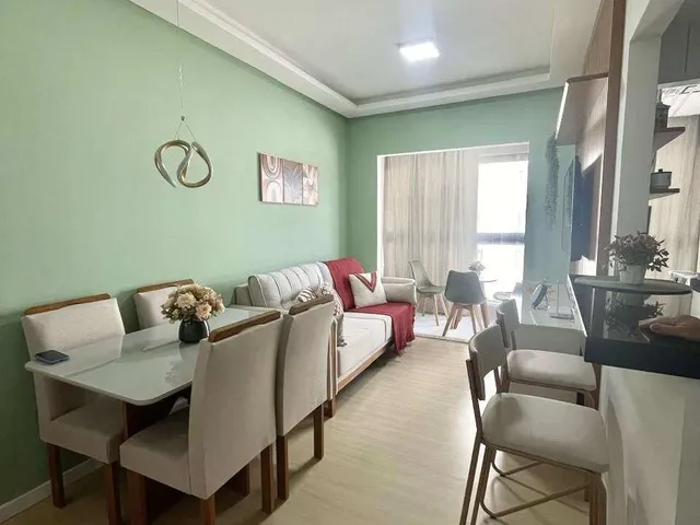 Imagem: O apartamento possui 2 Dormitórios, 1 Suíte, 2 Banheiros,