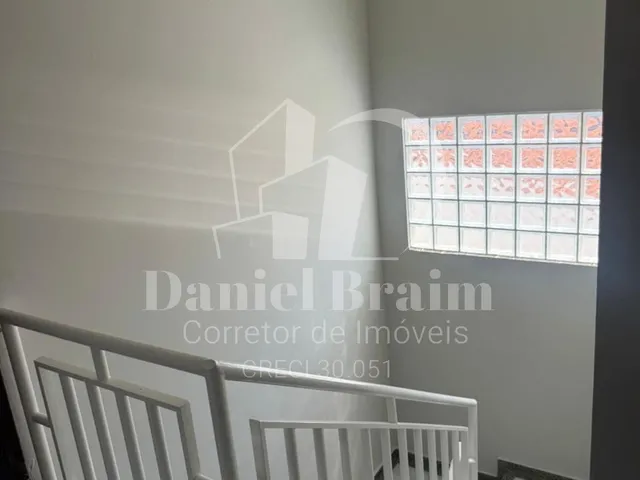 Imagem 3: Sobrado de 4 quartos sendo 1 suíte no Sandra Regina