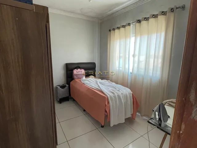 Imagem 5: Sobrado 3 dormitórios à venda Residencial Jardim Itália I e II Etapa Anápolis/GO