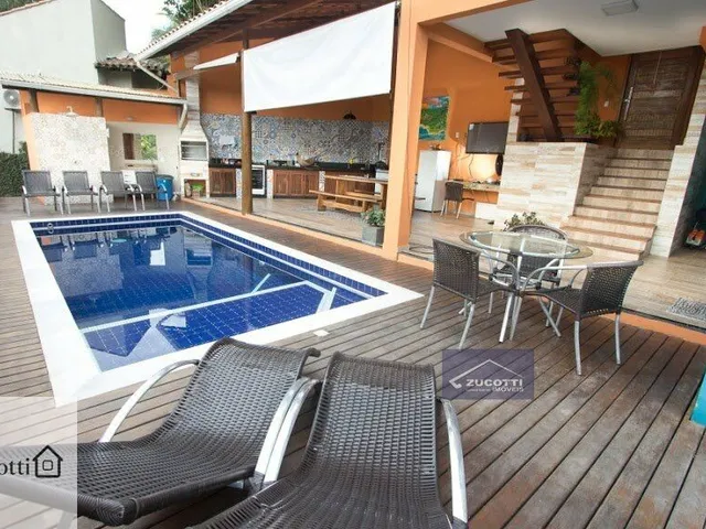 Imagem 4: Casa Alto Padrão , centro Arraial d'ajuda BA, ao lado da Rua Mucugê