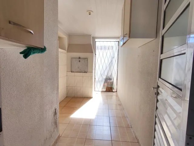 Imagem 15: EXCELENTE CASA PARA LOCAÇÃO COM SUITE + 2 QUARTOS PRÓXIMO DA UOPECCAN