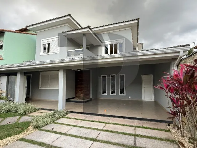 Imagem: Incrível casa de 3 andares na Morada da