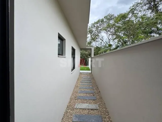 Imagem 2: Casa de Meio Lote Suíte + 2 Quartos no Tifa Martins