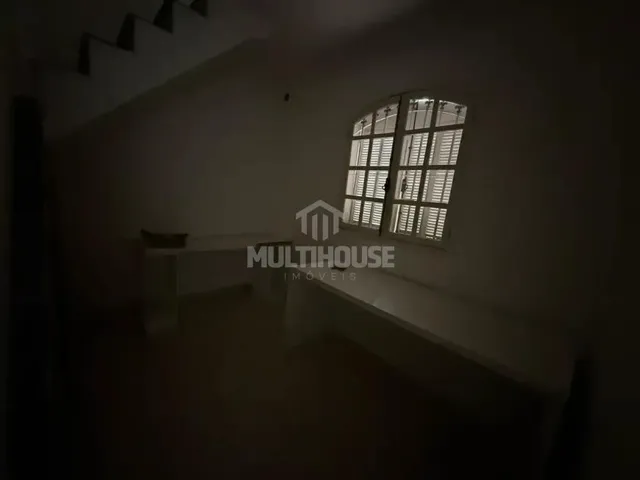Imagem 4: Casa Comercial com 4 Quartos, 3 Vagas para alugar no bairro Itapoã, Belo Horizonte