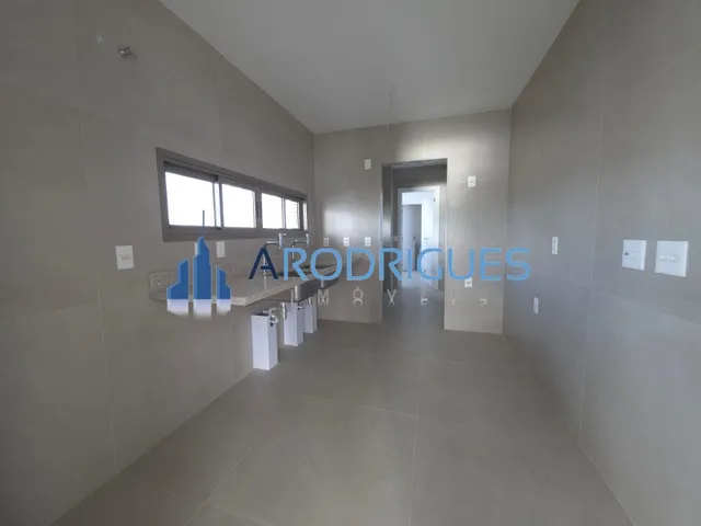 Imagem 10: Apartamento à Venda Mansão no Corredor da Vitória - Alto Padrão Vista Mar Baía de