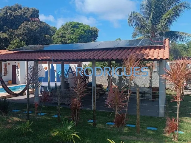 Imagem 2: Casa à Venda em Barra de Jacuípe - Condomínio Familiar - 3 Quartos - Mobiliada