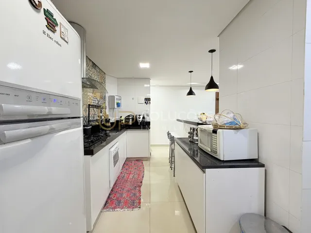 Imagem 16: Apartamento 2 Quartos, Reformado, Cozinha Planejada