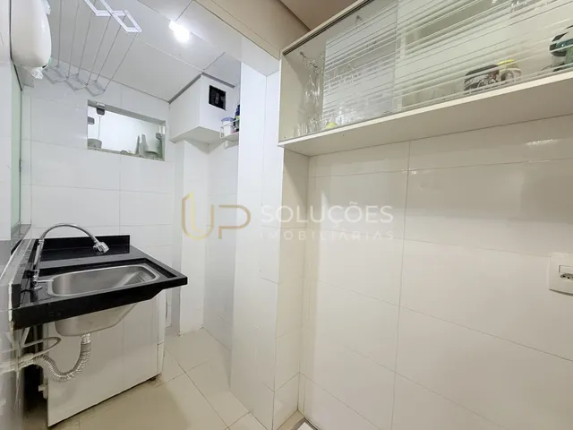 Imagem 13: Apartamento 2 Quartos, Reformado, Cozinha Planejada