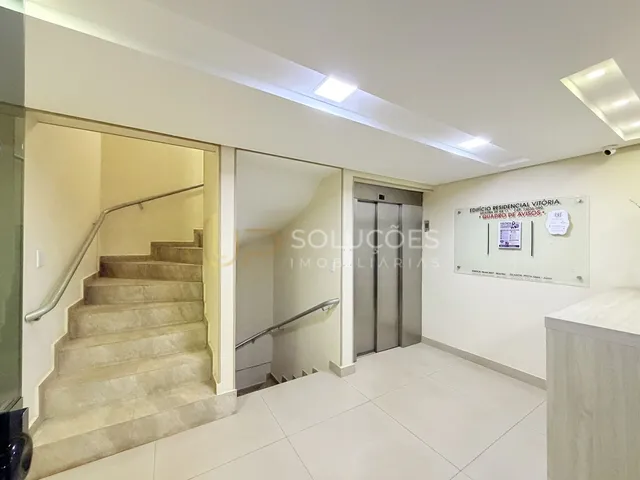 Imagem 7: Apartamento 2 Quartos, Reformado, Cozinha Planejada