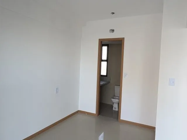 Imagem 6: Apartamento para Venda em Salvador / BA no bairro Pituba
