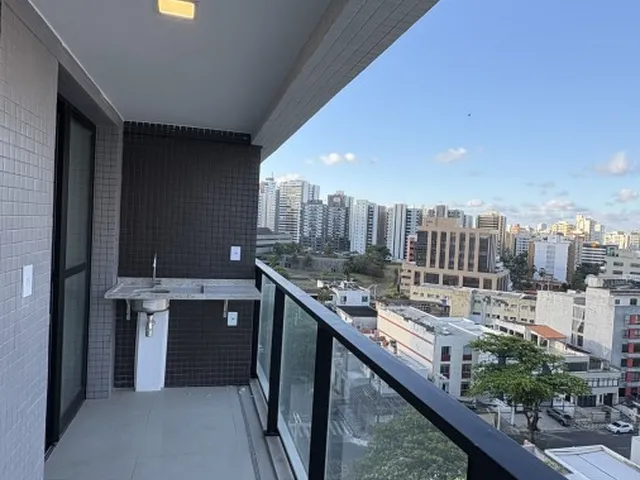 Imagem 13: Apartamento para Venda em Salvador / BA no bairro Pituba