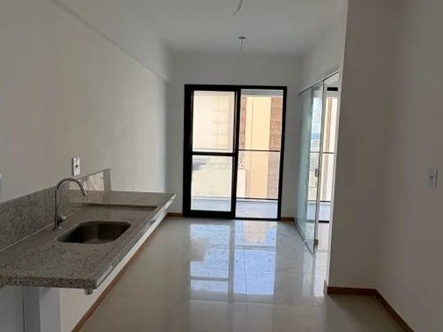 Imagem 16: Apartamento para Venda em Salvador / BA no bairro Pituba