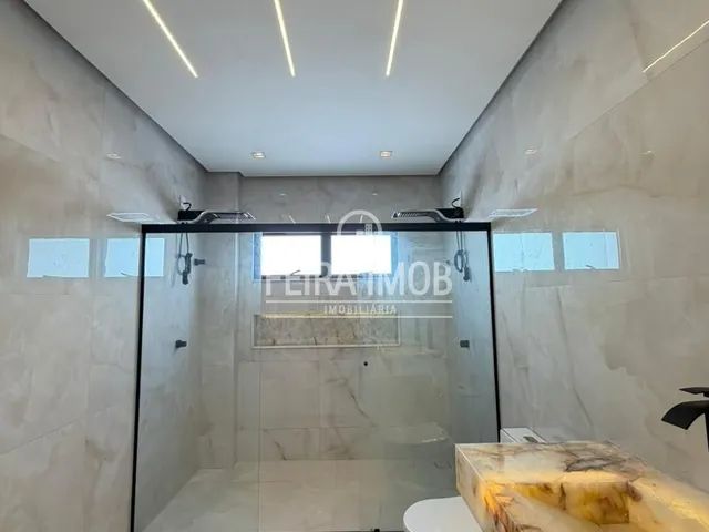 Imagem 2: Casa com 4 dormitórios