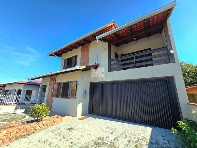 Imagem: Casa no Centro de Barra Velha próximo a