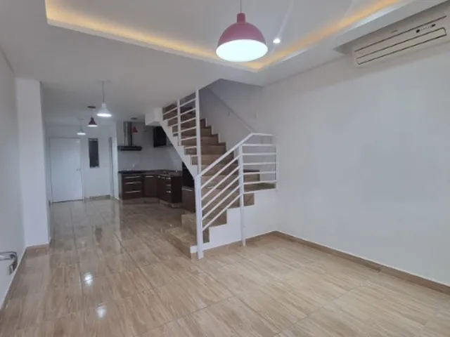 Imagem: CASA RESIDENCIAL em JOINVILLE - SC, AVENTUREIRO