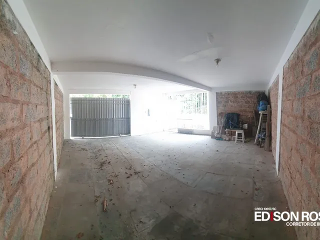 Imagem 2: Casa à Venda na Praia Comprida — Centro de São José SC | 170 m²