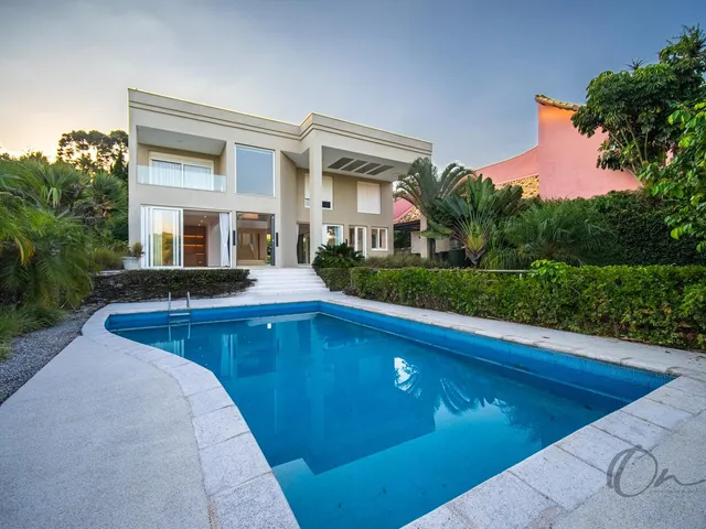 Imagem: Casa em condomínio à venda em Vila de
