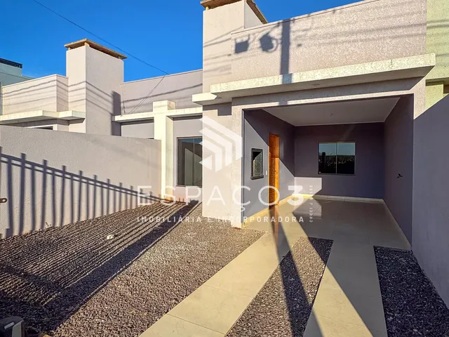 Imagem 2: Casa com 02 dormitórios, vaga de garagem e churrasqueira