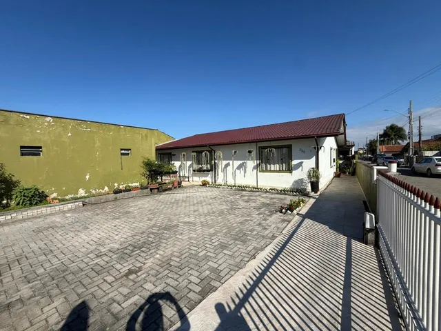 Imagem 15: Maravilhosa Casa à Venda em Garopaba-SC, Campo Duna: 4 Quartos, 3 Salas, 5 Vagas de