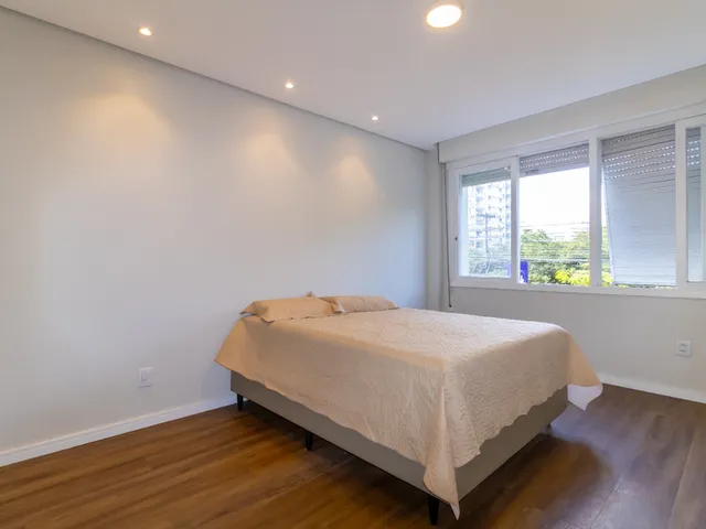 Imagem 2: APARTAMENTO - Porto Alegre