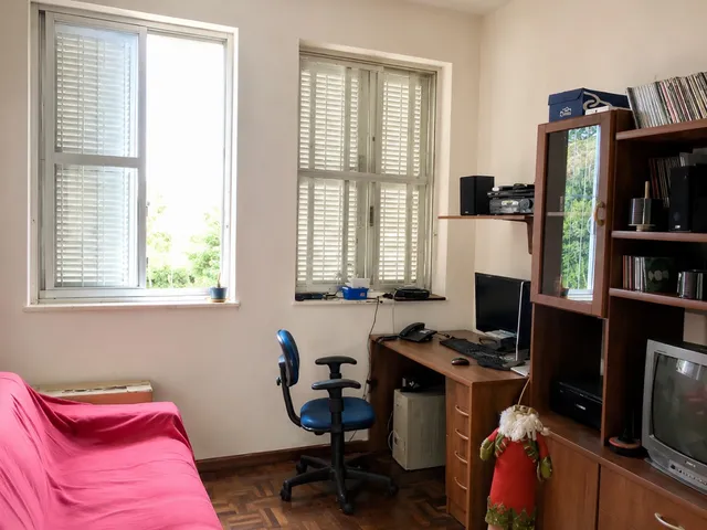 Imagem 4: APARTAMENTO - Porto Alegre
