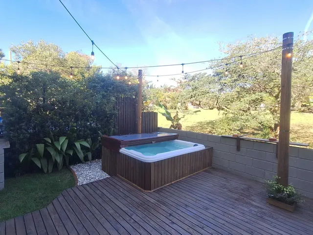 Imagem 2: Casa 2 Dormitórios em Encantada, Garopaba/SC