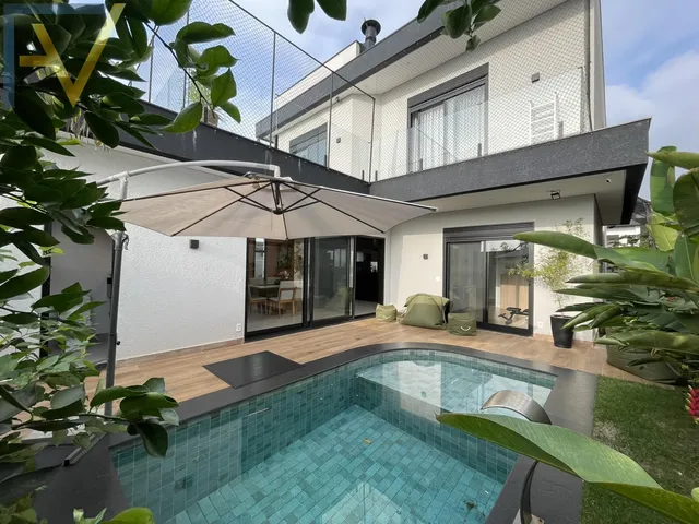 Imagem 16: Casa de 255m², 4 suítes à venda Condomínio Brisas - Jd. Samambaia...