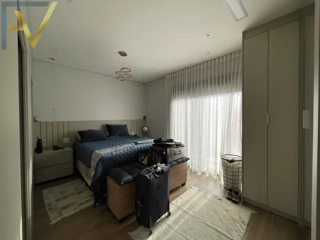 Imagem 13: Casa de 255m², 4 suítes à venda Condomínio Brisas - Jd. Samambaia...
