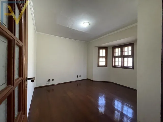 Imagem 10: CHÁCARA À VENDA NO CAXAMBU EM JUNDIAÍ/SP. COM 9.235m² A. T. , 668m² A.C