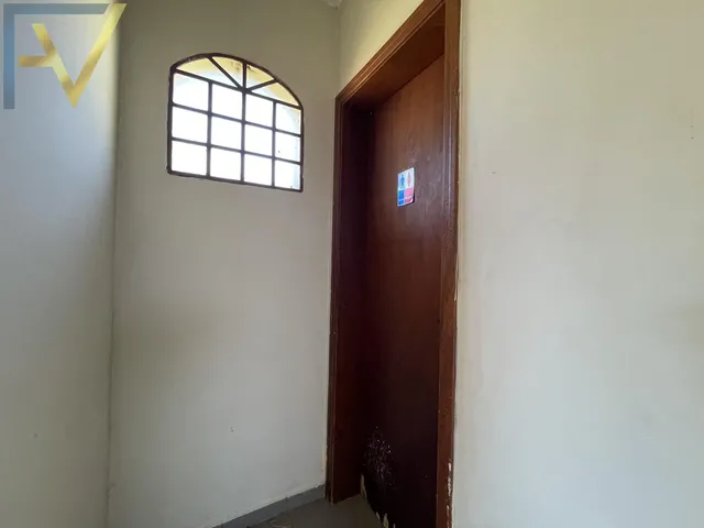 Imagem 2: CHÁCARA À VENDA NO CAXAMBU EM JUNDIAÍ/SP. COM 9.235m² A. T. , 668m² A.C