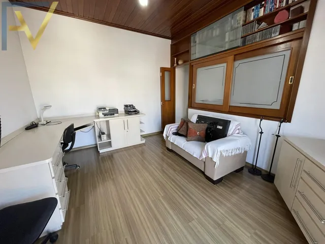 Imagem 13: Casa À Venda na Vila Rami em Jundiaí com 3 Dormitórios, Escritório e Churrasquei