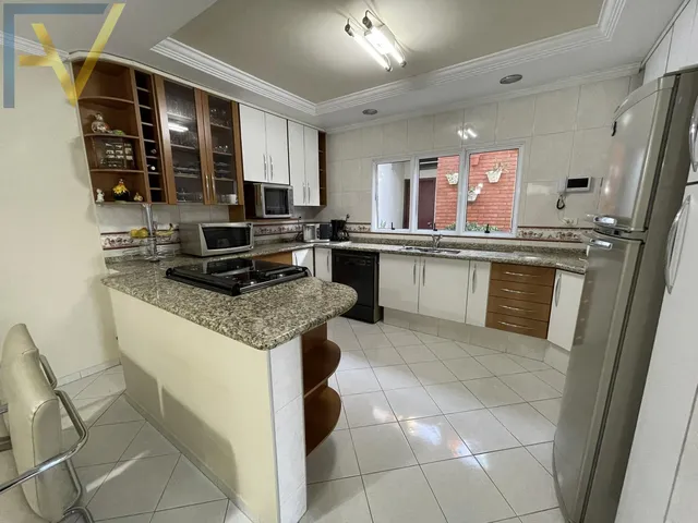Imagem 7: Casa À Venda na Vila Rami em Jundiaí com 3 Dormitórios, Escritório e Churrasquei