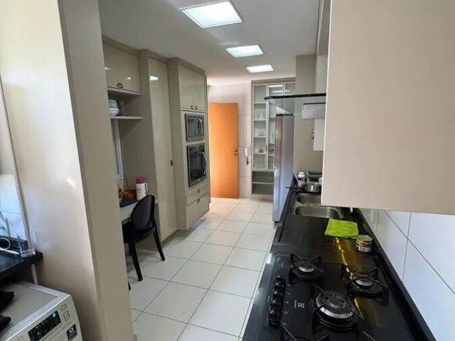 Imagem 4: Apartamento com 4 dormitórios