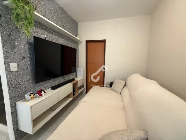 Imagem 8: ESTRADA DO COCO, Abrantes. Duplex composto de 2 quartos superiores sendo 1 suíte e 1