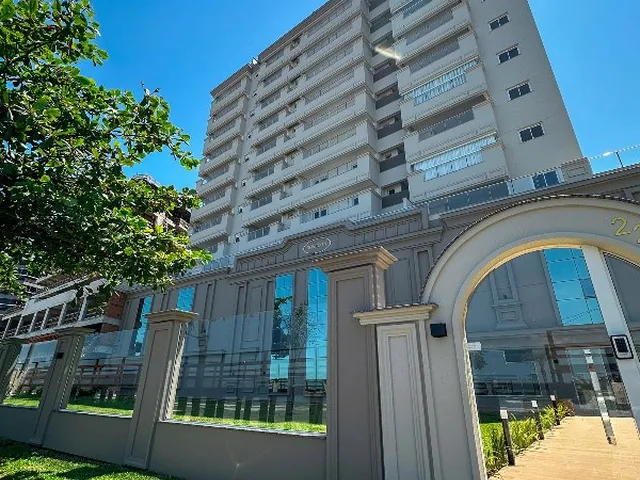 Imagem 15: Venda de Apartamento de Luxo na Meia Praia, Itapema-SC: 3 Quartos, 3 Suítes, 4
