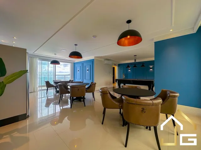 Imagem 10: Venda de Apartamento de Luxo na Meia Praia, Itapema-SC: 3 Quartos, 3 Suítes, 4