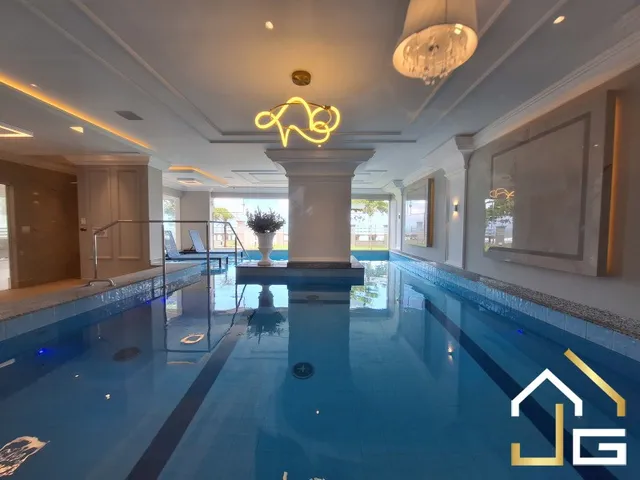 Imagem 7: Venda de Apartamento de Luxo na Meia Praia, Itapema-SC: 3 Quartos, 3 Suítes, 4