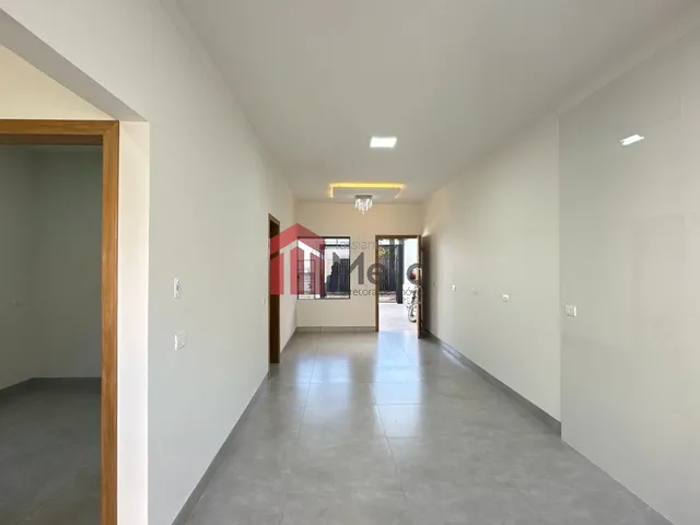 Imagem 5: Imperdível oportunidade de adquirir casa com 2 quartos e suíte no Jardim Pacífico