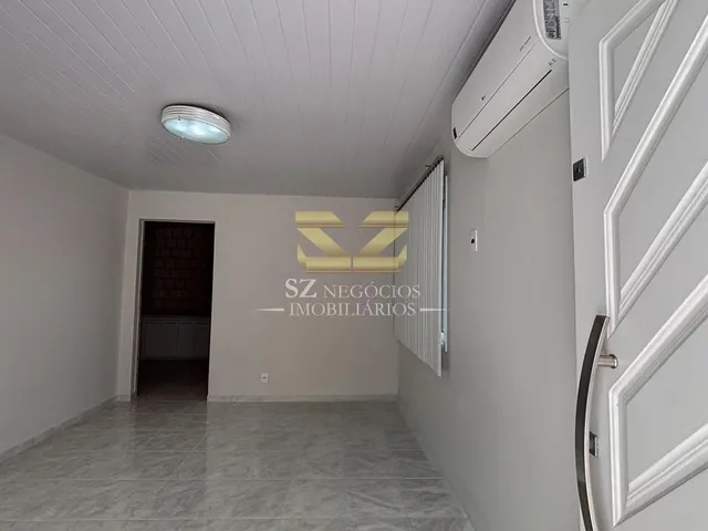 Imagem 16: CASA COM 1 SUÍTE E 2 DORMITÓRIOS NA VILA A, FOZ DO IGUAÇU - PR