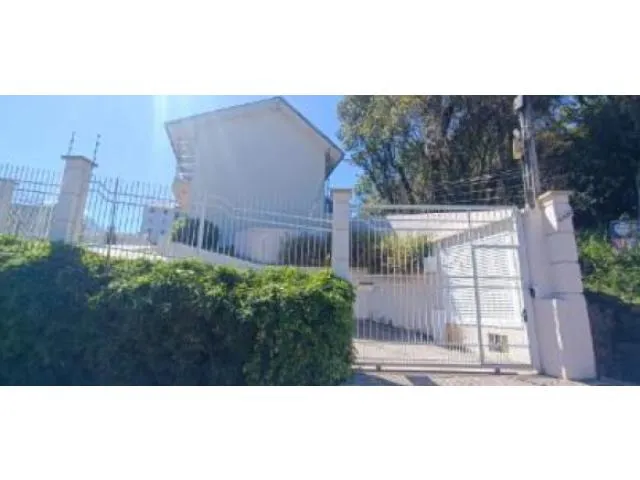 Imagem: CASA RESIDENCIAL em CAXIAS DO SUL - RS